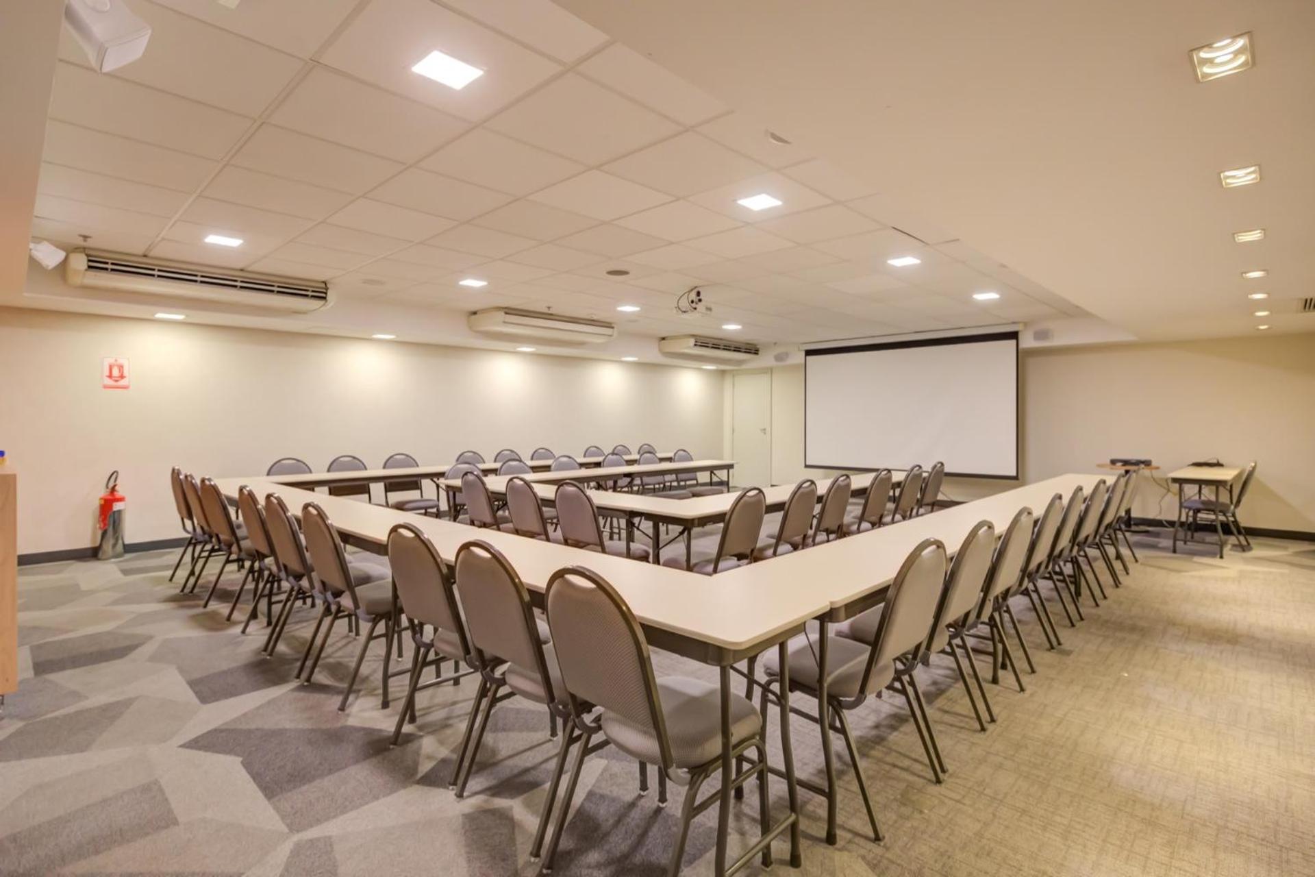 Ibis Budget Rio De Janeiro Nova America Εξωτερικό φωτογραφία