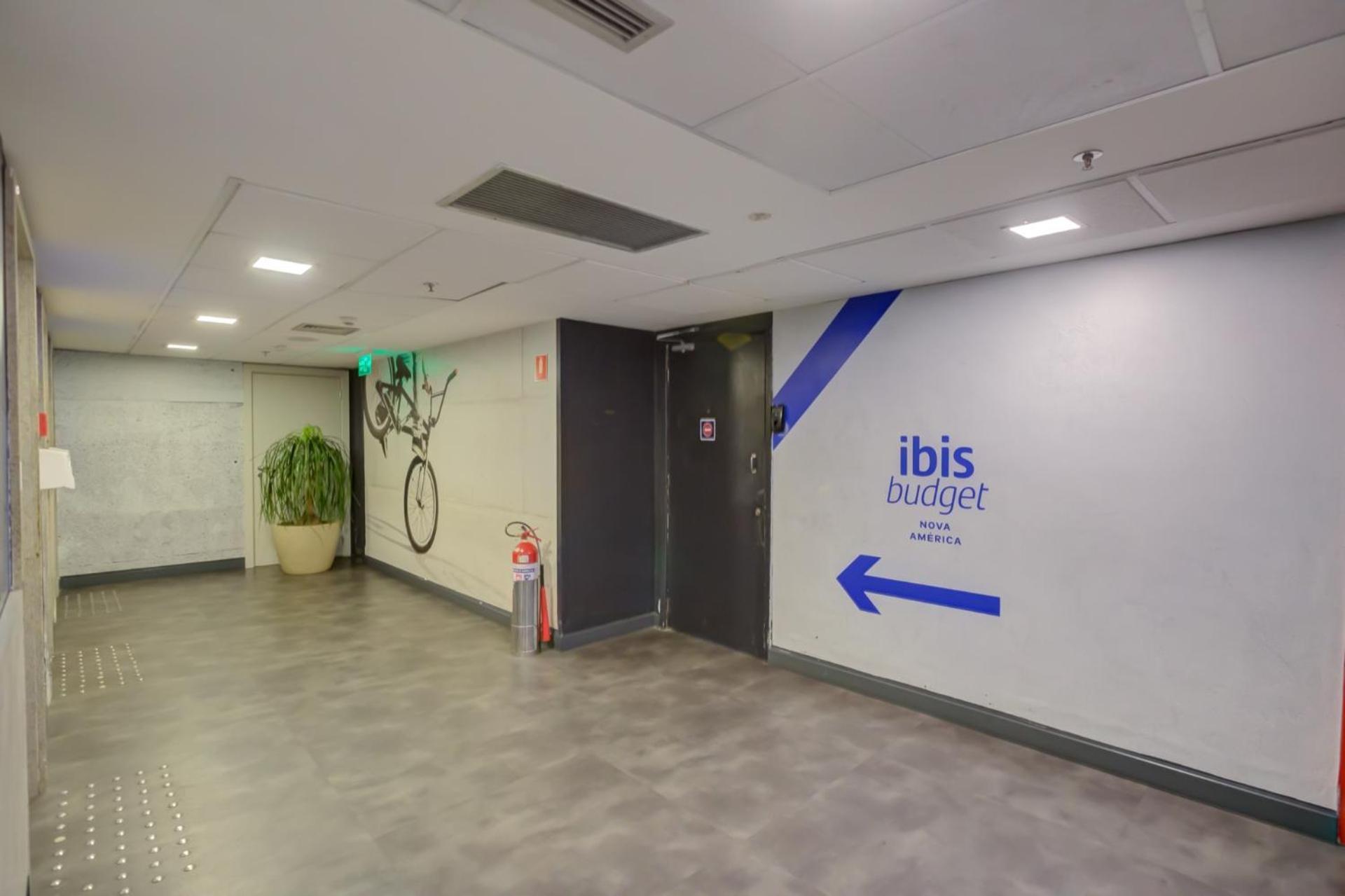 Ibis Budget Rio De Janeiro Nova America Εξωτερικό φωτογραφία