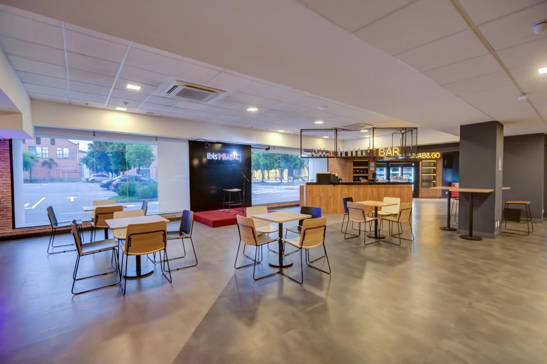 Ibis Budget Rio De Janeiro Nova America Εξωτερικό φωτογραφία